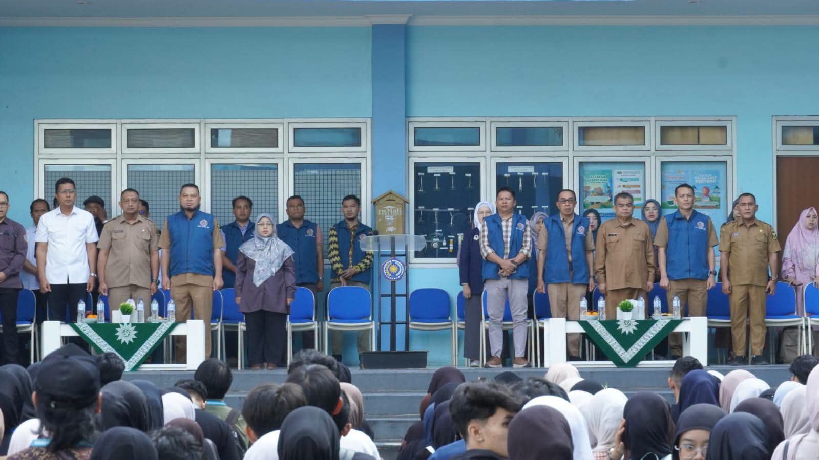 Lepas KKN Reguler UMMI, Sekda H. Ade Suryaman” Momentum Mengaplikasikan Ilmu Pengetahuan Dan Keterampilan Di Masyarakat”