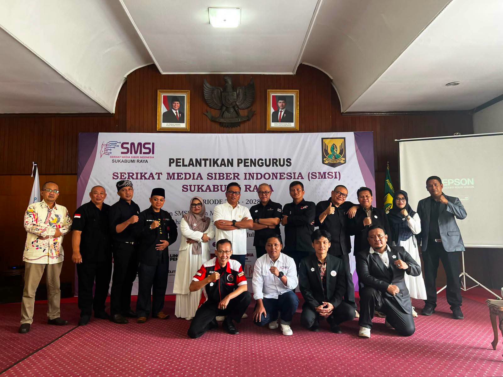Pelantikan SMSI Sukabumi Raya Masa Bakti 2025-2028, Kadis KOMINFOSAN” Kuatkan Sinergitas Tingkatkan Literasi”